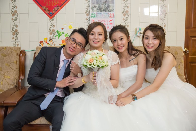 %e5%a9%9a%e7%a6%ae%e7%b4%80%e9%8c%841023-223