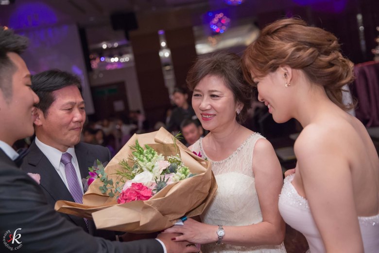 %e5%a9%9a%e7%a6%ae%e7%b4%80%e9%8c%841119-652